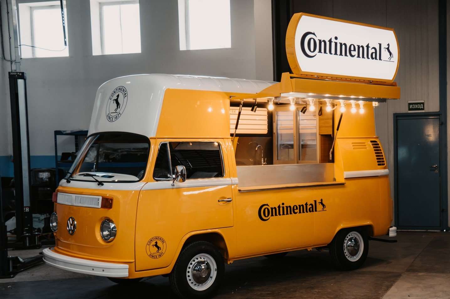 Continental Contino_Bus