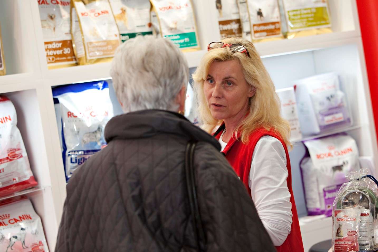 Royal Canin Messeteilnahme Promotorin