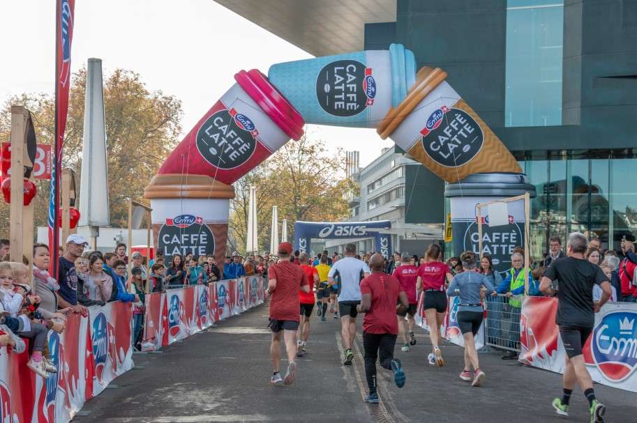 Swiss City Marathon_Emmi Torbogen 
