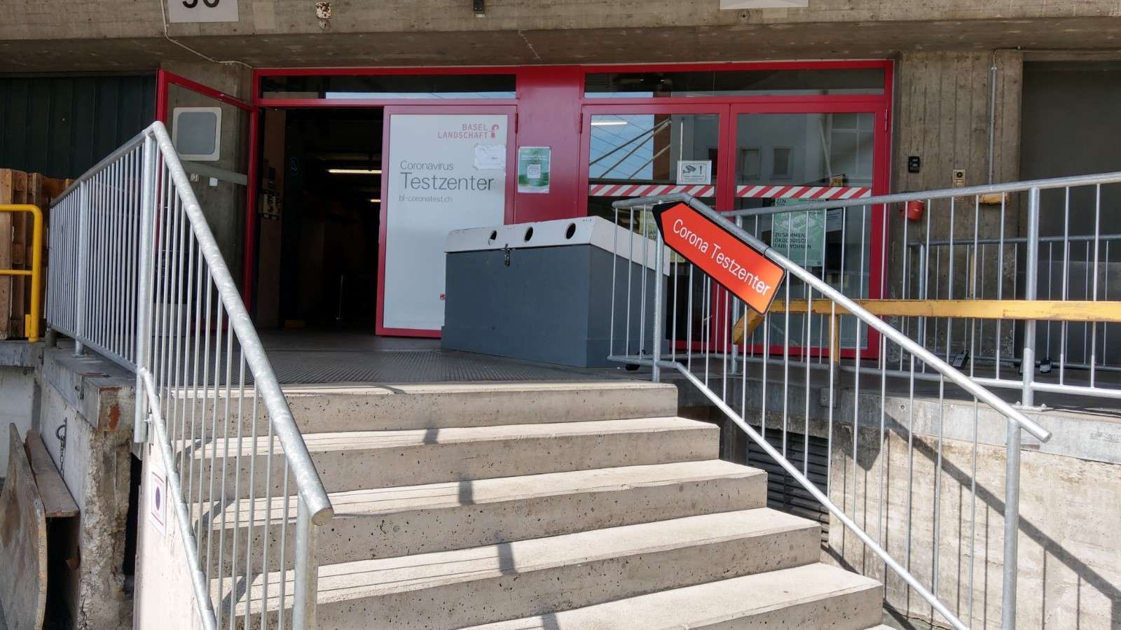 Eingang Testcenter