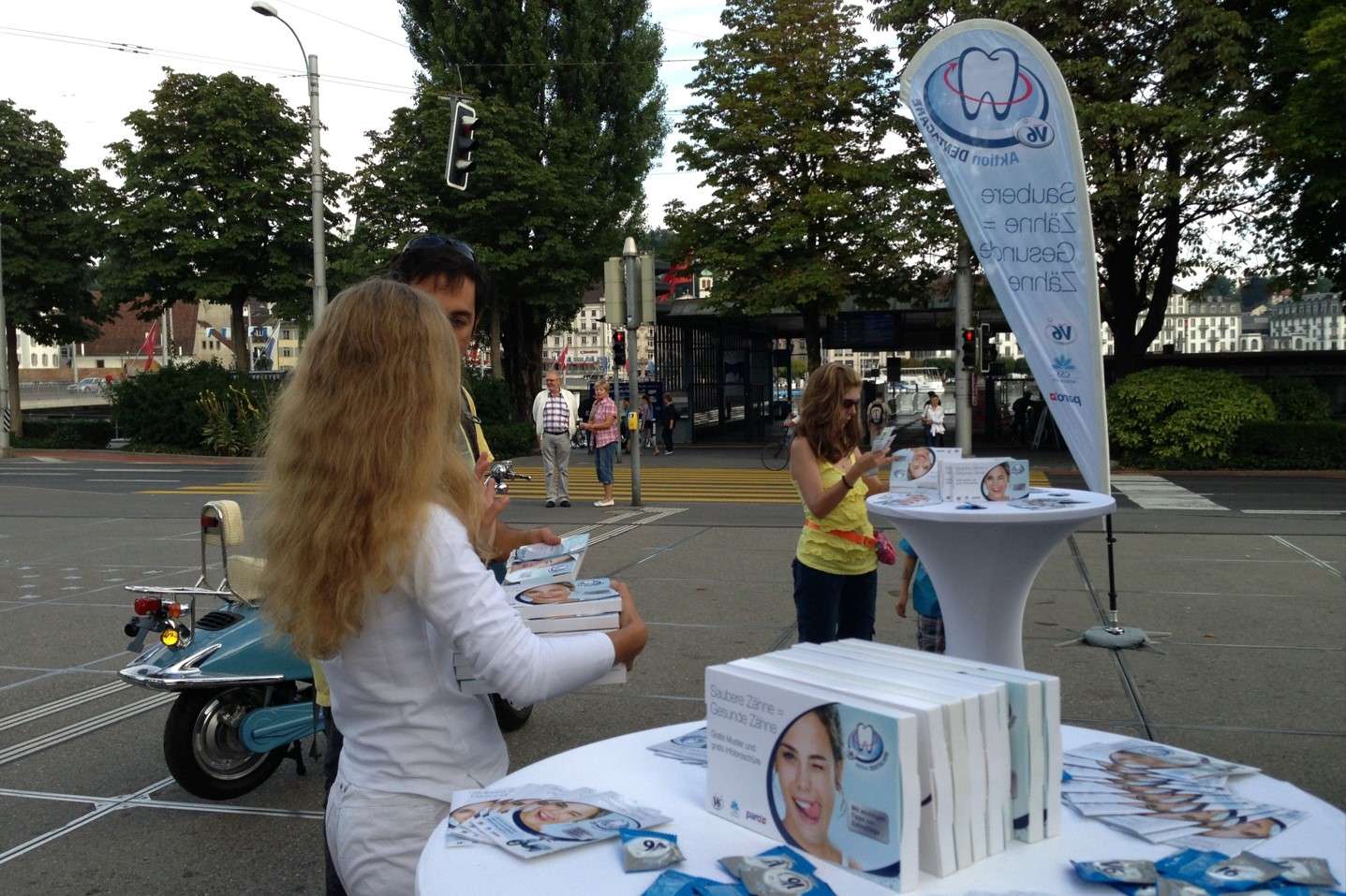 V6 Roadshow Promotionspersonal