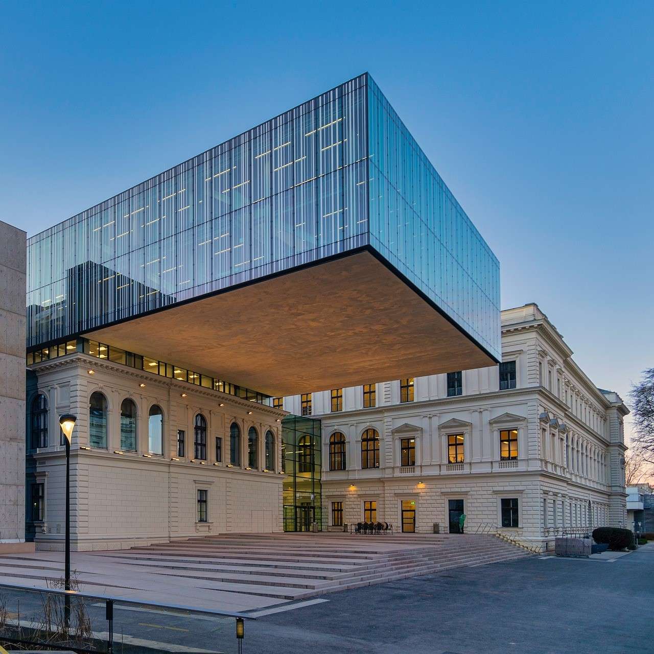 Schulen und Universitäten_1
